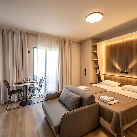 Medusa Aparthotel 2*