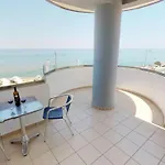 Ξενοδοχείο με διαμερίσματα Medusa