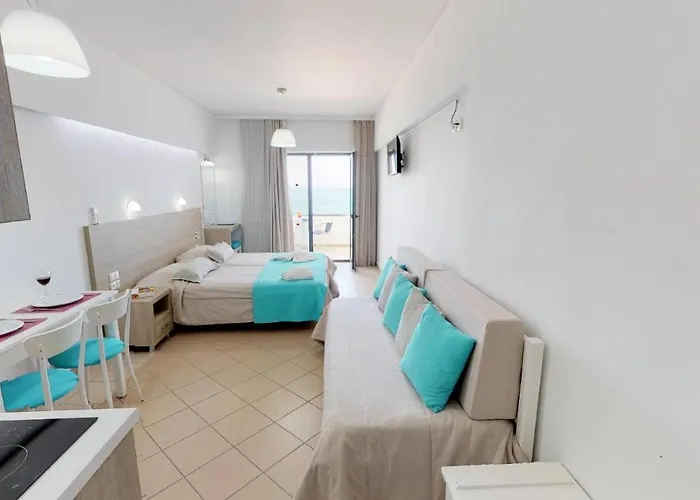 Medusa Apartahotel Rétino